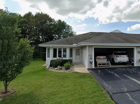 507 Hartford #4, Hartford, WI 53027