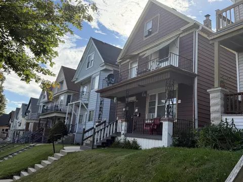 2535 S 15th, Milwaukee, WI 53215