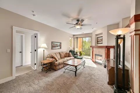 15295 W Library #110, New Berlin, WI 53151