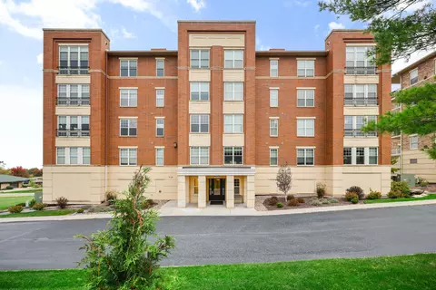 9225 Crosswinds #402, Verona, WI 53593