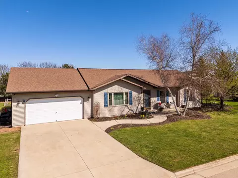 354 S Heritage, Belgium, WI 53004