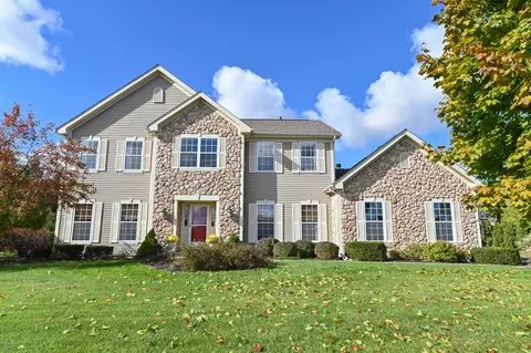 w134n6759 Wild Rose, Menomonee Falls, WI 53051