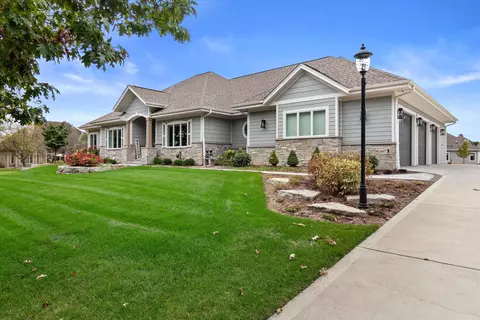 447 Dugan, Wales, WI 53183