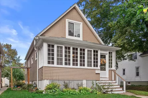 6650 Hillside, Wauwatosa, WI 53213