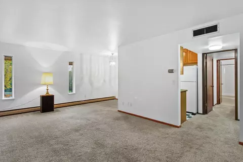 11958 W W Ml #24, Milwaukee, WI 53225