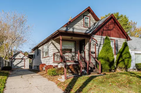 5013 N 54th, Milwaukee, WI 53218