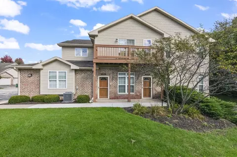 17871 W Radam, New Berlin, WI 53146
