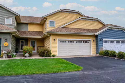 5051 County Road B #24, La Crosse, WI 54601