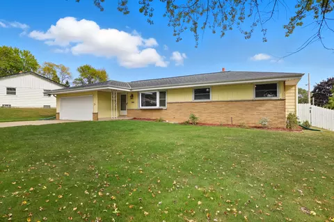 7416 N 42nd, Milwaukee, WI 53209