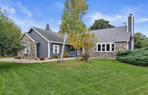n67w30854 Golf, Merton, WI 53029