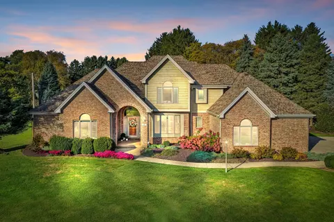 4 Lake Pointe, Wind Point, WI 53402