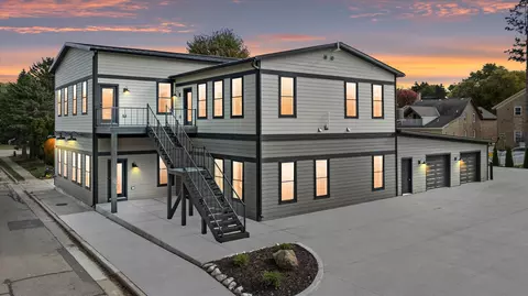 308 Oak, Slinger, WI 53086