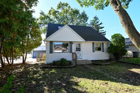 12121 W Cathedral, Wauwatosa, WI 53226