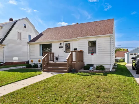 1224 S 21st, Sheboygan, WI 53081