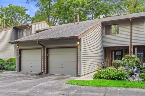2904 Old Ml, Racine, WI 53405