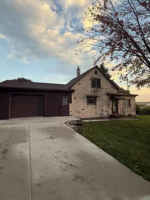 7416 County Highway J, Liberty, WI 54245