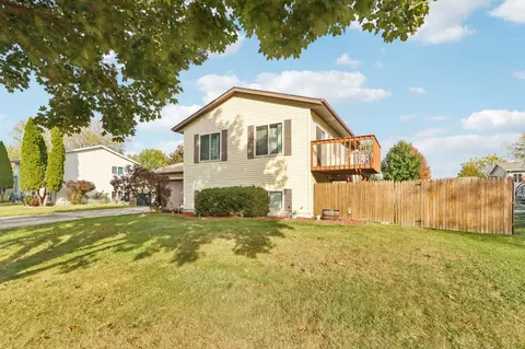 415 Amparo, Elkhorn, WI 53121