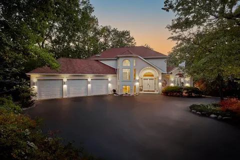 2822 Moelter, Lyons, WI 53147