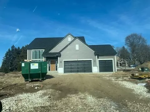 w251n2459 Valleyview, Pewaukee, WI 53072