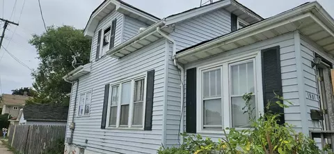 1801 Grange, Racine, WI 53403