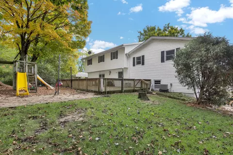 2106 Chestnut, West Bend, WI 53095