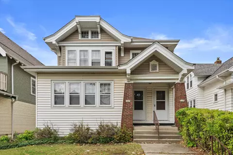 1607 N 52nd #1609, Milwaukee, WI 53208