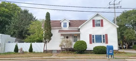 2529 13th, Menominee, MI 49858