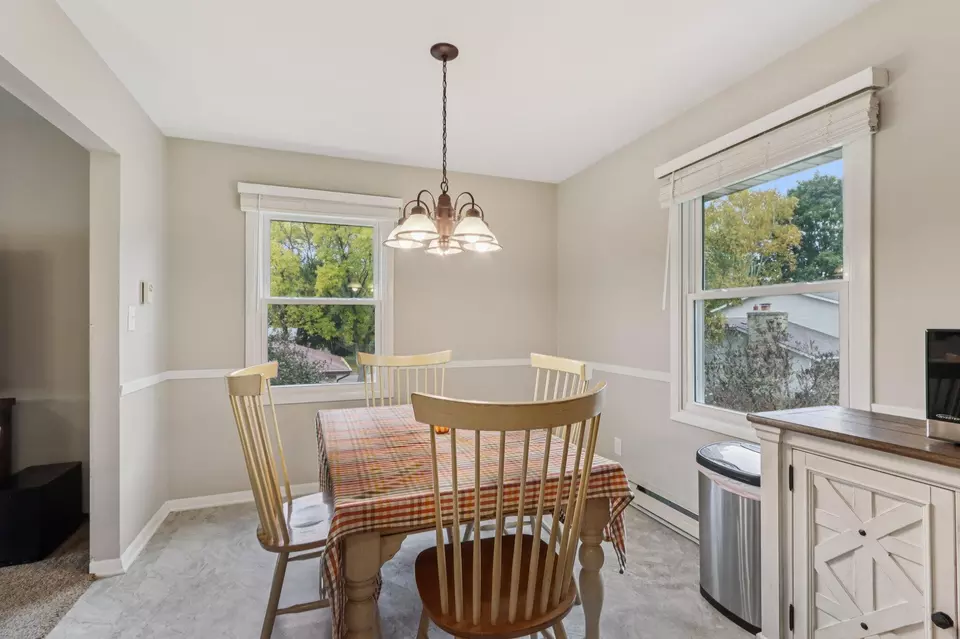 Dining - 2808 Comanche, Waukesha, WI 53188 photo 2 of 3