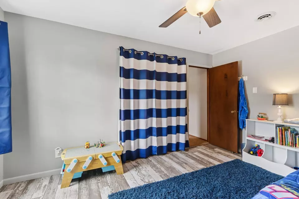 Bedroom - 2808 Comanche, Waukesha, WI 53188 photo 3 of 6