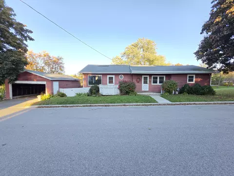 630 Albion, Cashton, WI 54619