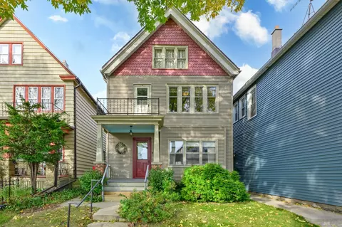 2907 S 11th, Milwaukee, WI 53215