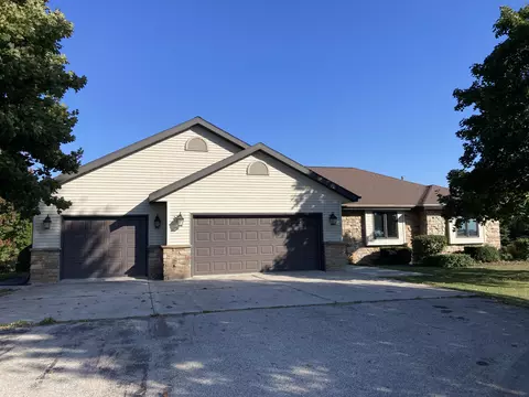 9801 Hartmann, Wilson, WI 53070