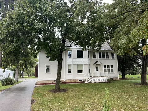 11302 Bridge, Cedarburg, WI 53012