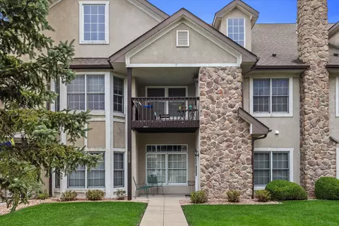 6728 S 34th, Franklin, WI 53132