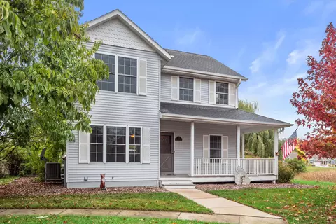1101 Hidden Crk, Burlington, WI 53105