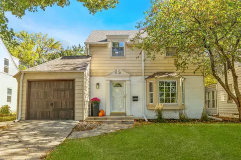 4750 N Ardmore, Whitefish Bay, WI 53211