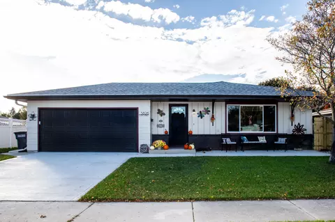 3826 S 15th, Sheboygan, WI 53081
