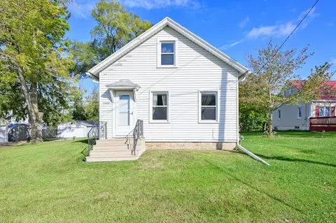 12220 County Road K, Raymond, WI 53126