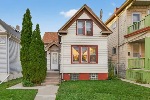 2449 S 13th, Milwaukee, WI 53215