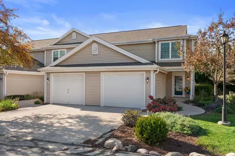 2109 E Broadway #D, Waukesha, WI 53186