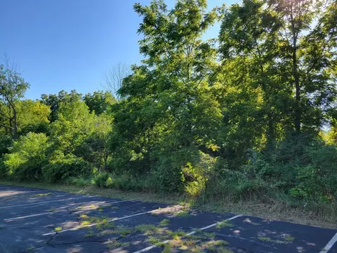 Lt1 Cedar, Lake Geneva, WI 53147