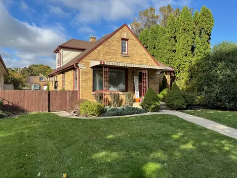 2945 N 84th, Milwaukee, WI 53222