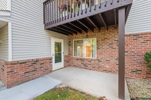 170 W Aspen # 6, Oak Creek, WI 53154