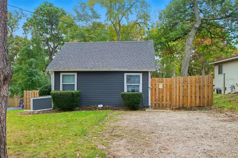 27541 94th, Salem Lakes, WI 53168