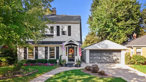 5818 W Valley Frg, Milwaukee, WI 53213