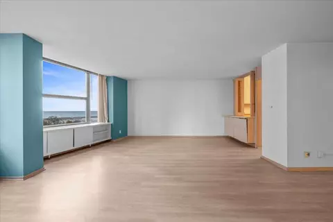 1610 N Prospect #504, Milwaukee, WI 53202