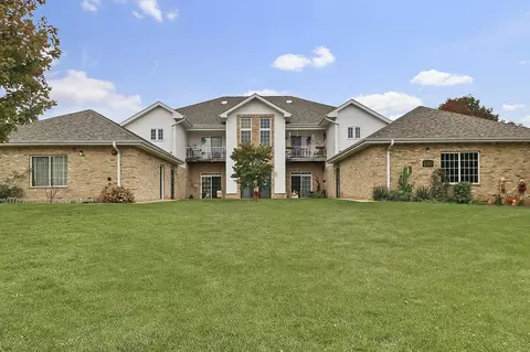 4247 Taylor Hbr #3, Mount Pleasant, WI 53403