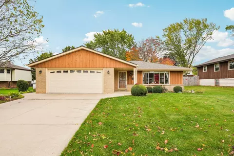 1731 Mackinac, South Milwaukee, WI 53172