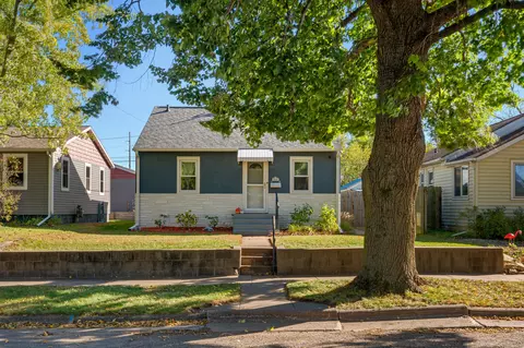 2537 17th, La Crosse, WI 54601