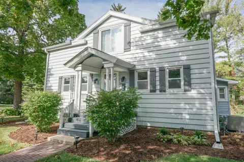 14 W Jefferson, Elkhorn, WI 53121